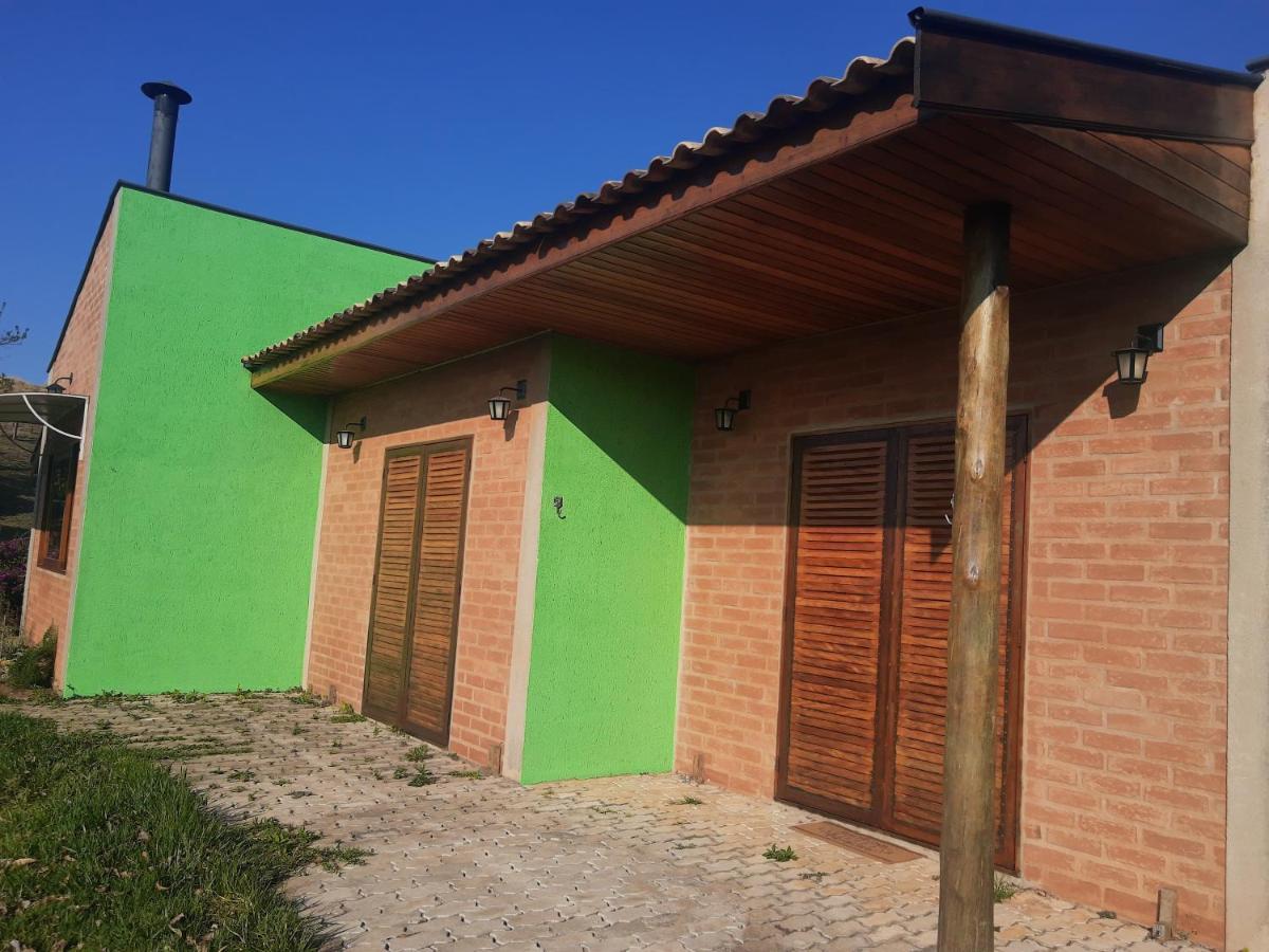 Willa Casa Na Montanha Gonçalves Zewnętrze zdjęcie