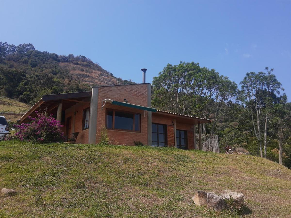 Willa Casa Na Montanha Gonçalves Zewnętrze zdjęcie