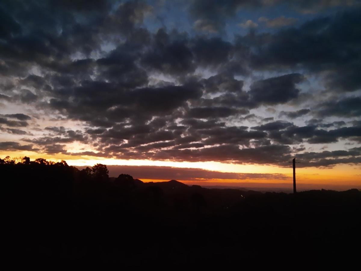 Willa Casa Na Montanha Gonçalves Zewnętrze zdjęcie
